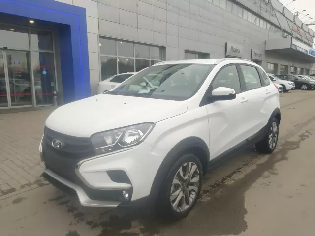 Превью LADA XRay Cross