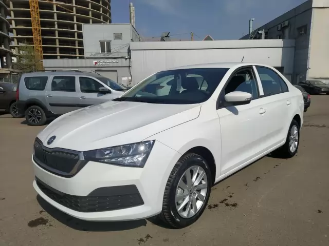 Превью SKODA Rapid