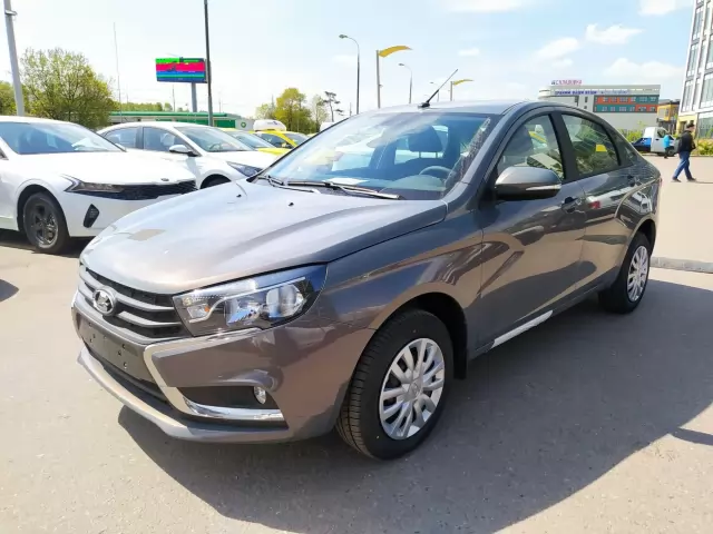Превью LADA Vesta