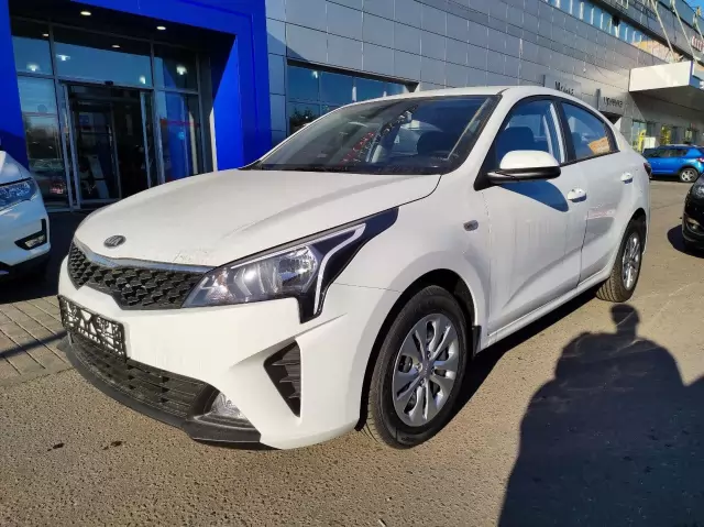 Превью KIA Rio