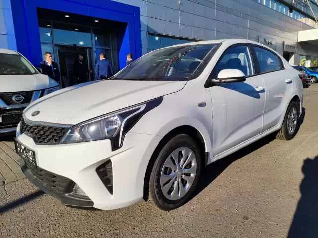 Превью KIA Rio