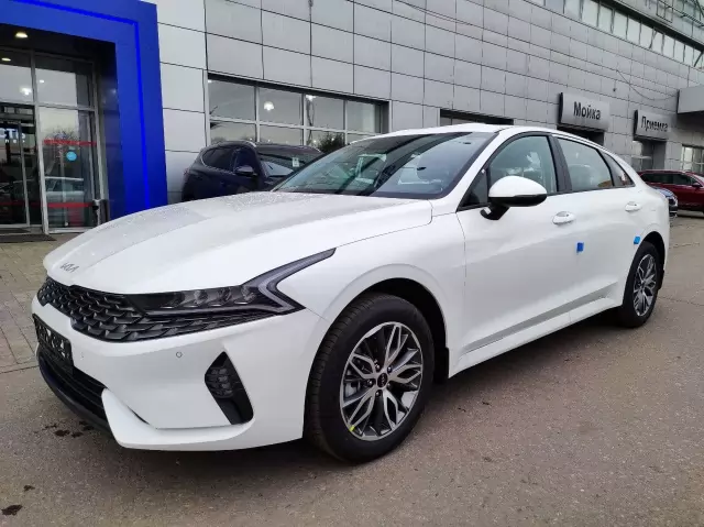 Превью KIA K5