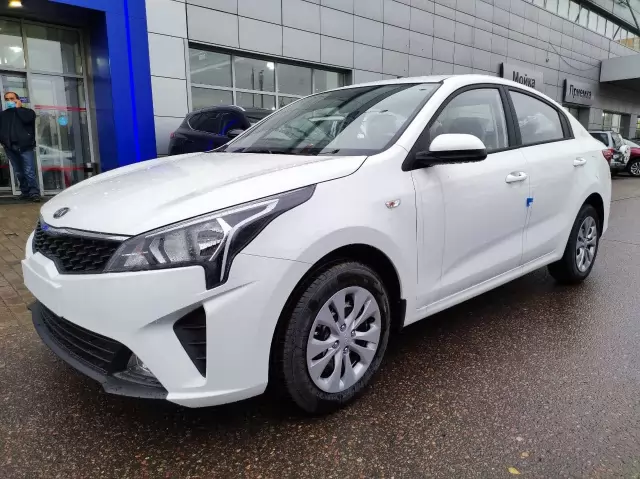 Превью KIA Rio