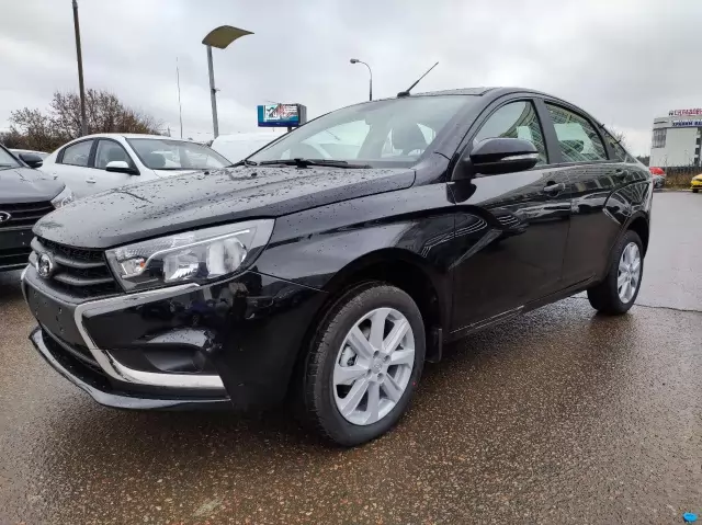 Превью LADA Vesta