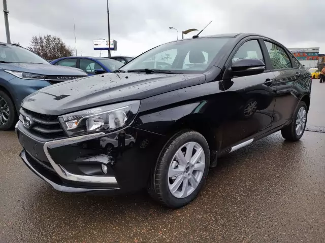 Превью LADA Vesta