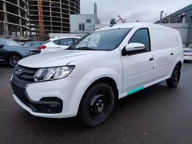Превью LADA Largus Фургон