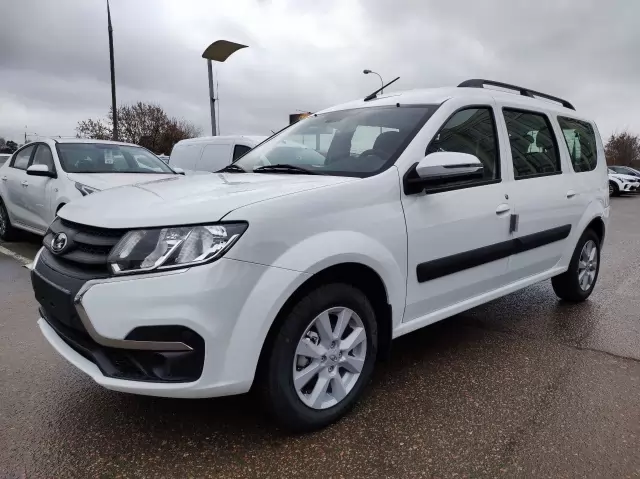 Превью LADA Largus New 7 мест