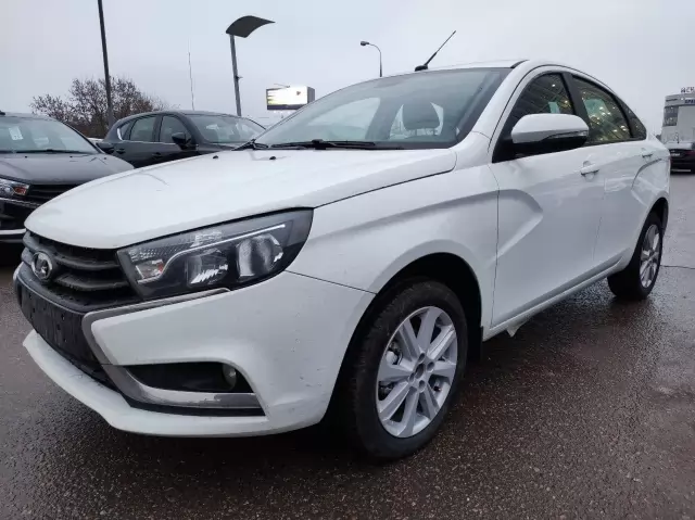 Превью LADA Vesta