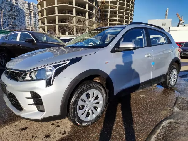Превью KIA Rio X
