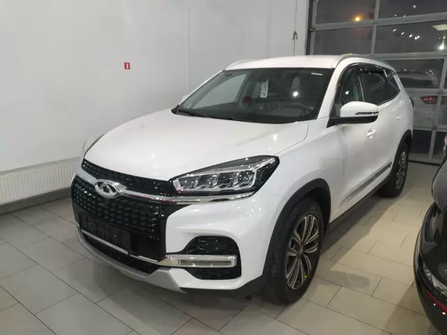 Превью CHERY Tiggo 8