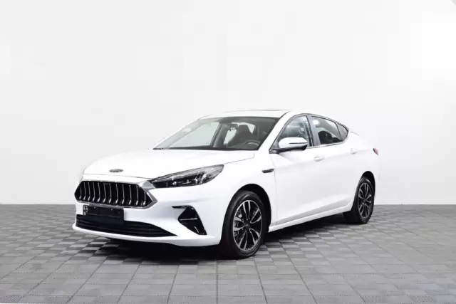 Превью JAC J7