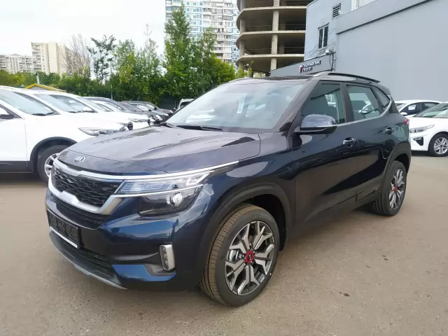 Превью KIA Seltos