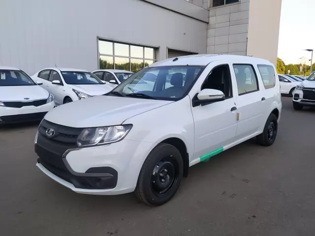 Превью LADA Largus New 5 мест